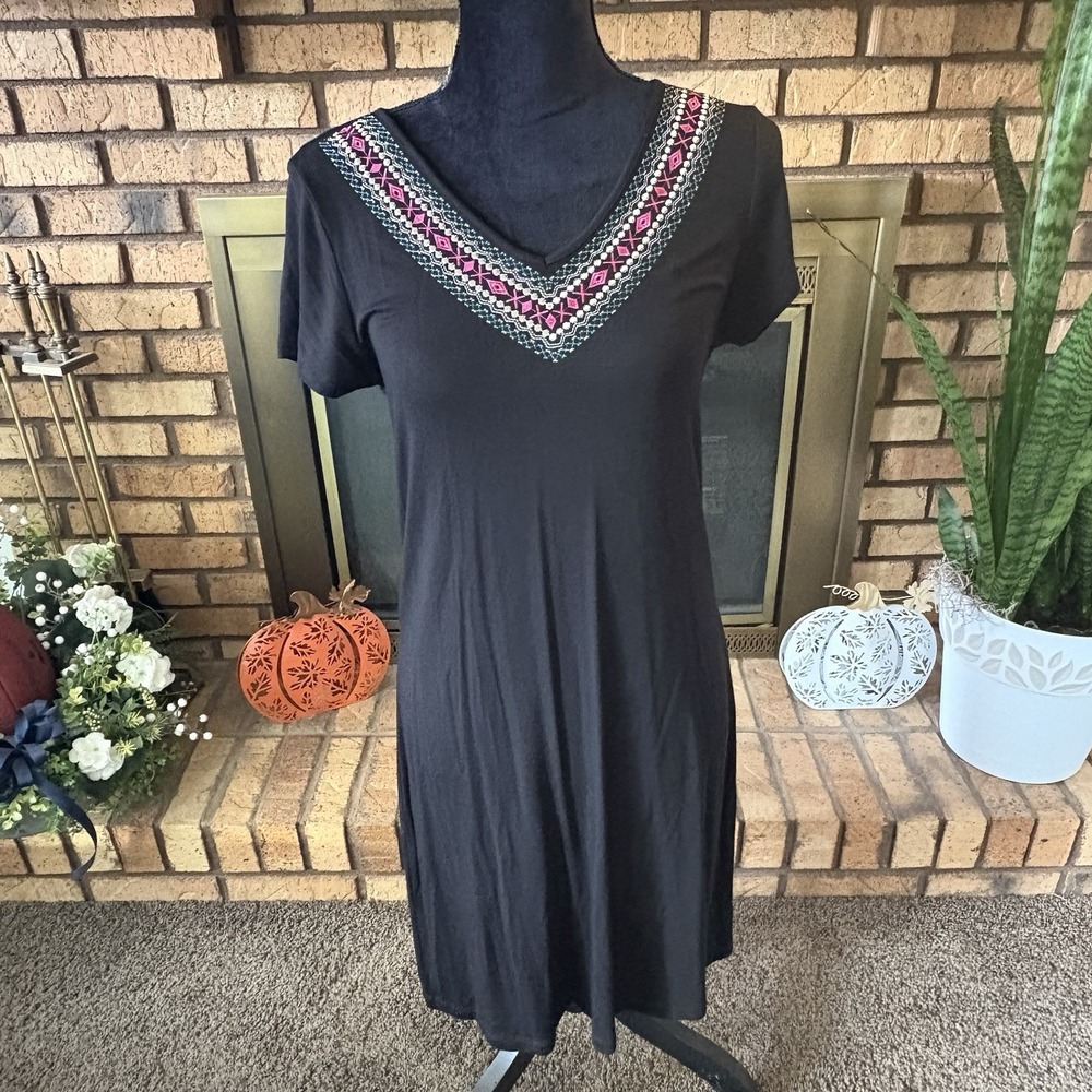 Design History Women's Short Sleeve Dress Missy Small New with Tags
